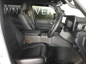 Toyota Land Cruiser Prado 2.8GD VX-R - Image 10