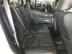 Toyota Land Cruiser Prado 2.8GD VX-R - Image 9