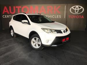 Toyota RAV4 2.2D-4D AWD VX - Image 1