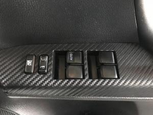 Toyota RAV4 2.2D-4D AWD VX - Image 20