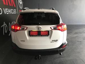 Toyota RAV4 2.2D-4D AWD VX - Image 5