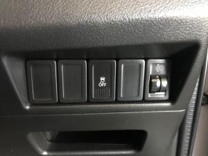 Toyota Starlet 1.4 Xi - Image 12