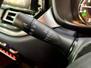 Suzuki Baleno 1.5 GLX auto - Image 12