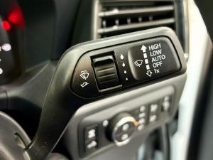 Volkswagen Amarok 2.0TDI double cab Life - Image 14
