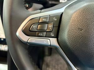 Volkswagen Amarok 2.0TDI double cab Life - Image 9