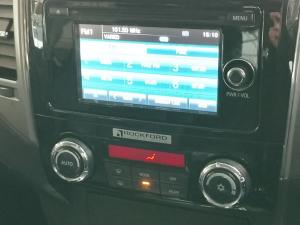 Mitsubishi Pajero 5-door 3.2DI-D GLS - Image 22