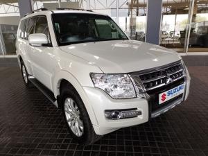 Mitsubishi Pajero 5-door 3.2DI-D GLS - Image 3