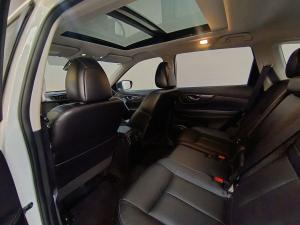 Nissan X-Trail 2.5 4x4 Tekna - Image 16