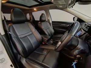 Nissan X-Trail 2.5 4x4 Tekna - Image 17