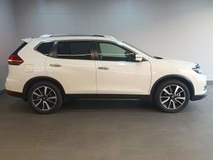 Nissan X-Trail 2.5 4x4 Tekna - Image 3