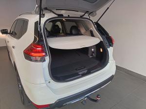 Nissan X-Trail 2.5 4x4 Tekna - Image 7