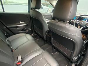 Mercedes-Benz GLA GLA200d Progressive - Image 13