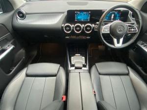 Mercedes-Benz GLA GLA200d Progressive - Image 2