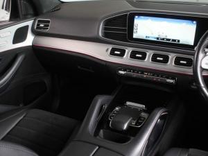 Mercedes-Benz GLE GLE400d 4Matic - Image 11