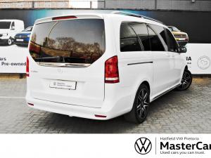 Mercedes-Benz V300d Executive - Image 5