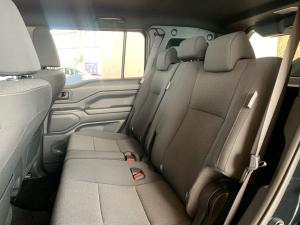 Toyota Land Cruiser FJ 2.7 4x4 GX - Image 9