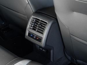 Volkswagen Golf 1.4TSI R-Line - Image 23