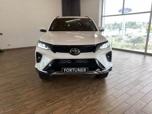 Toyota Fortuner 2.8GD-6 4x4 VX - Image 1