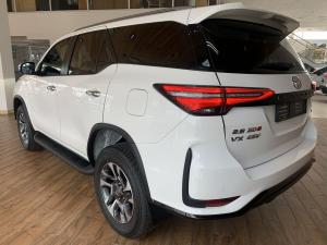 Toyota Fortuner 2.8GD-6 4x4 VX - Image 4