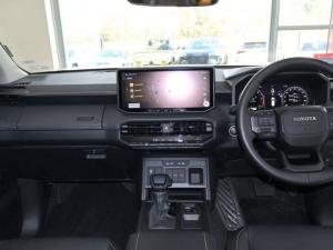 Toyota Hilux 2.8GD-6 Xtra cab Raider X - Image 11