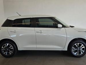 Suzuki Swift 1.2 GLX auto - Image 3