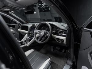 Bentley Bentayga V8 S - Image 17