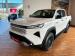 Toyota Hilux 2.8GD-6 double cab Raider 4x4 - Thumbnail 2