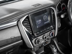 Isuzu mu-X 1.9TD LS - Image 19