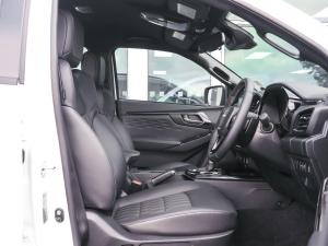 Isuzu D-Max 3.0TD double cab V-Cross 4x4 - Image 21