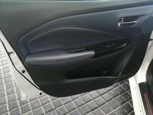 Suzuki Baleno 1.5 GLX manual - Image 13