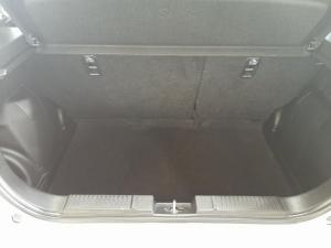 Suzuki Swift 1.2 GL+ manual - Image 11