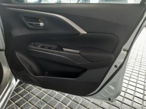 Suzuki Swift 1.2 GL+ manual - Image 12