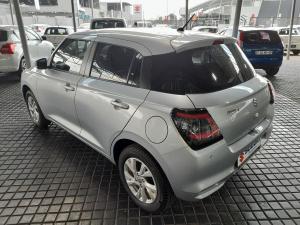 Suzuki Swift 1.2 GL+ manual - Image 5