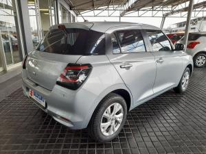 Suzuki Swift 1.2 GL+ manual - Image 7