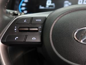 Hyundai i20 1.0T Fluid manual - Image 9