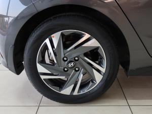 Hyundai i20 1.0T Fluid manual - Image 20