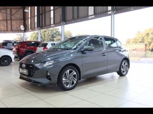 Hyundai i20 1.0T Fluid manual - Image 21