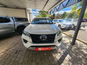 Toyota Fortuner 2.8GD-6 4x4 VX - Image 4