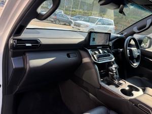 Toyota Land Cruiser 300 3.3D ZX - Image 7