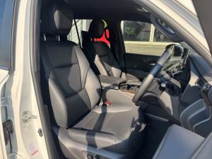 Toyota Land Cruiser 300 3.3D ZX - Image 16