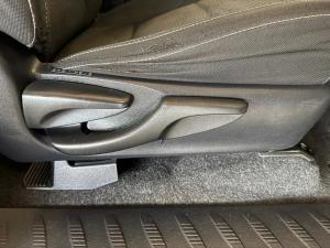 Toyota Hilux 2.8GD-6 Xtra cab 4x4 Legend 50 - Image 16