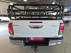 Toyota Hilux 2.4GD-6 double cab 4x4 Raider auto - Image 5