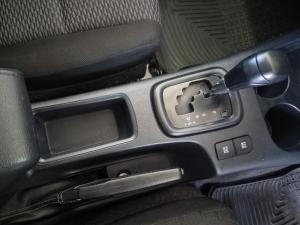 Toyota Hilux 2.4GD-6 double cab 4x4 Raider auto - Image 11