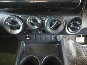 Toyota Hilux 2.4GD-6 double cab 4x4 Raider auto - Image 14
