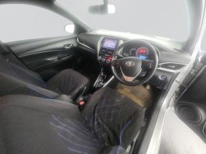Toyota Yaris 1.5 XS CVT 5-Door - Image 7