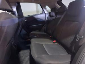 Toyota Starlet 1.5 XR manual - Image 9