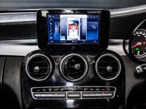 Mercedes-Benz C-Class C180 - Image 15