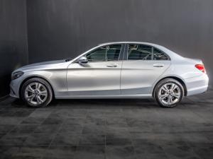 Mercedes-Benz C-Class C180 - Image 8