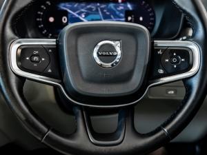 Volvo XC40 B4 Plus Dark - Image 20