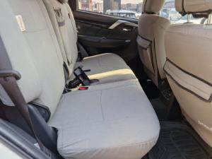 Mitsubishi Pajero Sport 2.4DI-D - Image 9